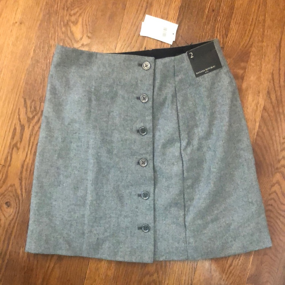 Banana Republic Skirt with tags